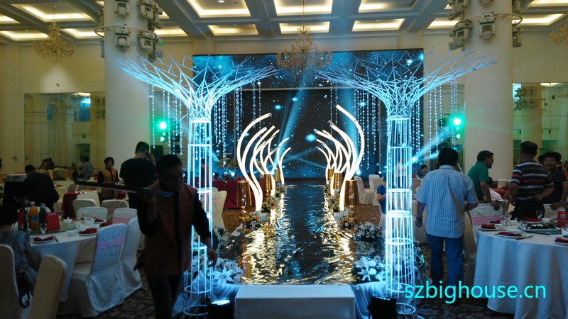 ����԰���ɺ�¥����