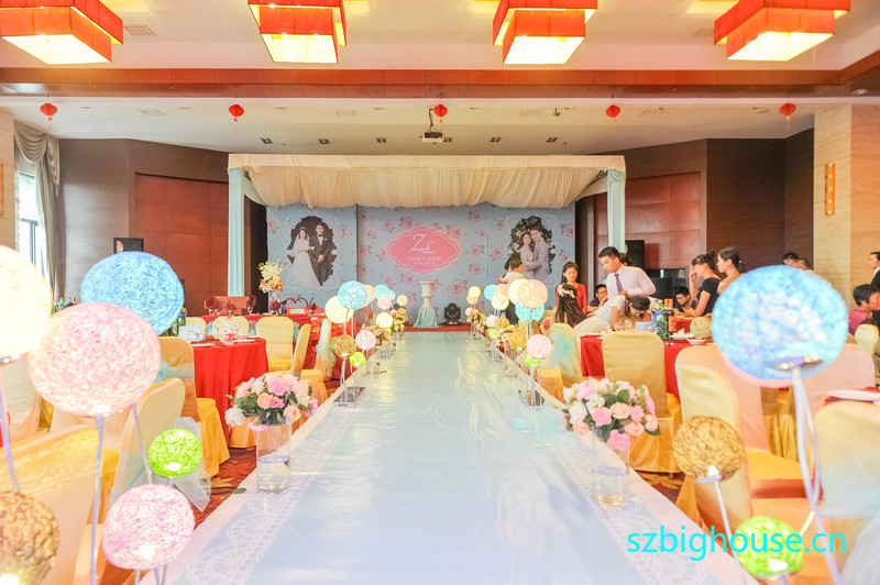 �������극�����