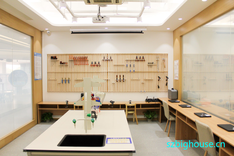 ��˰׿�ѧ�ռ�չʾ��