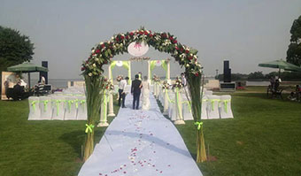 ����9999Ԫ�ײ�